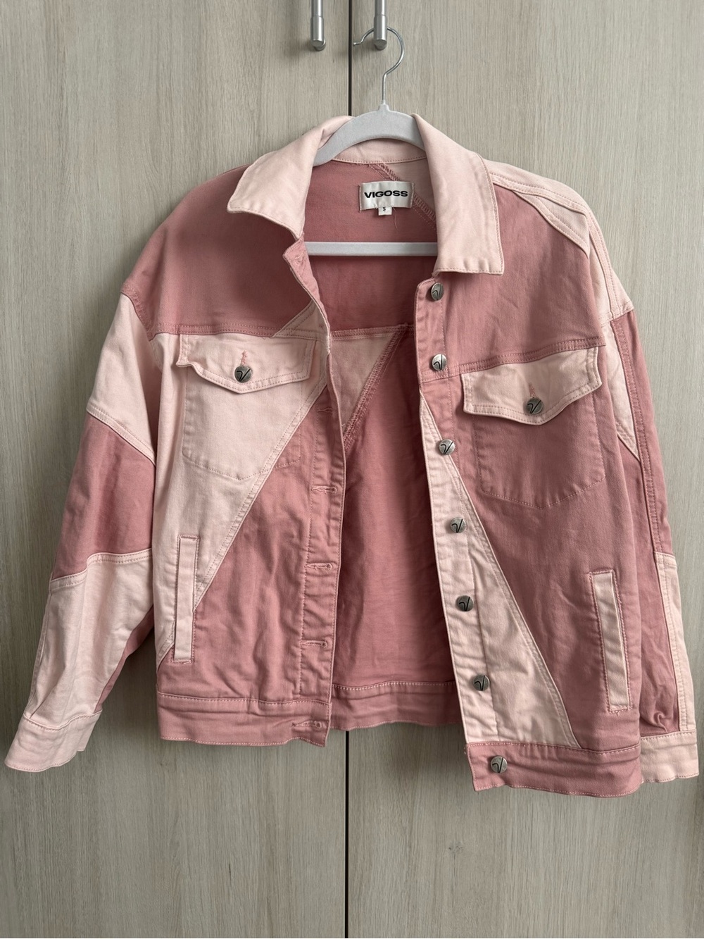 Vigoss Two-Tone Pink Colorblock Denim Jacket